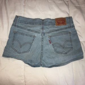 Levi shorts